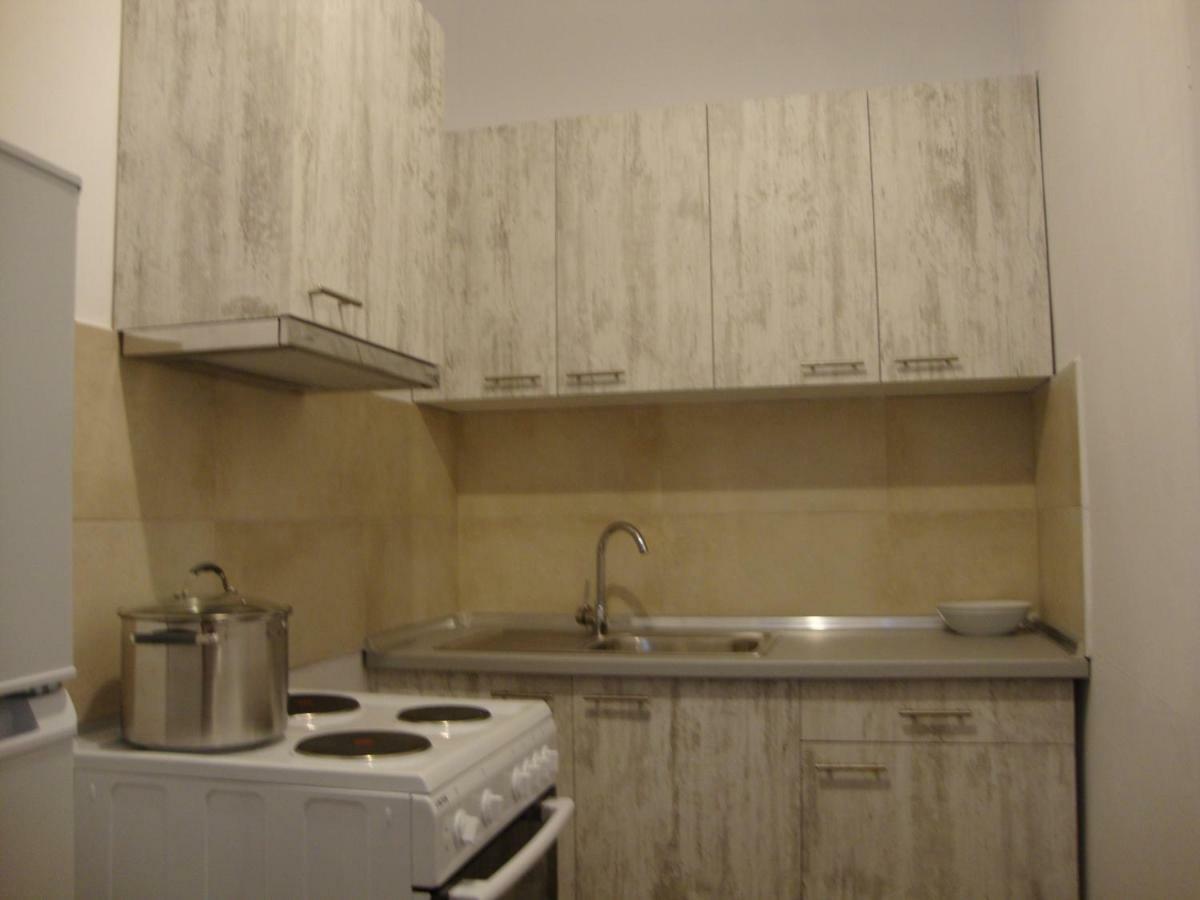 Maria Apartments Nea Karvali Exterior foto